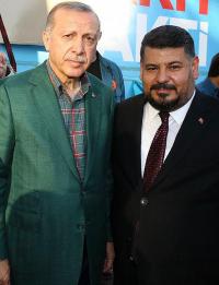 Türkmen ‘den Erdoğan’a “Zülfikar Kılıcı” Hediyesi
